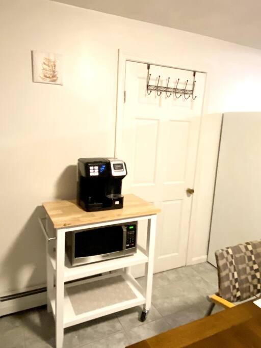 Apartment Glorious Near Downtown With Washer/dryer Gloucester